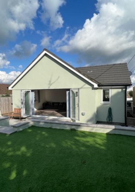 Green 3 Bed Bungalow With En-Suite And Parking Felton  Экстерьер фото